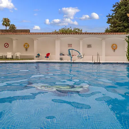 Apartment In With Wifi Fuengirola